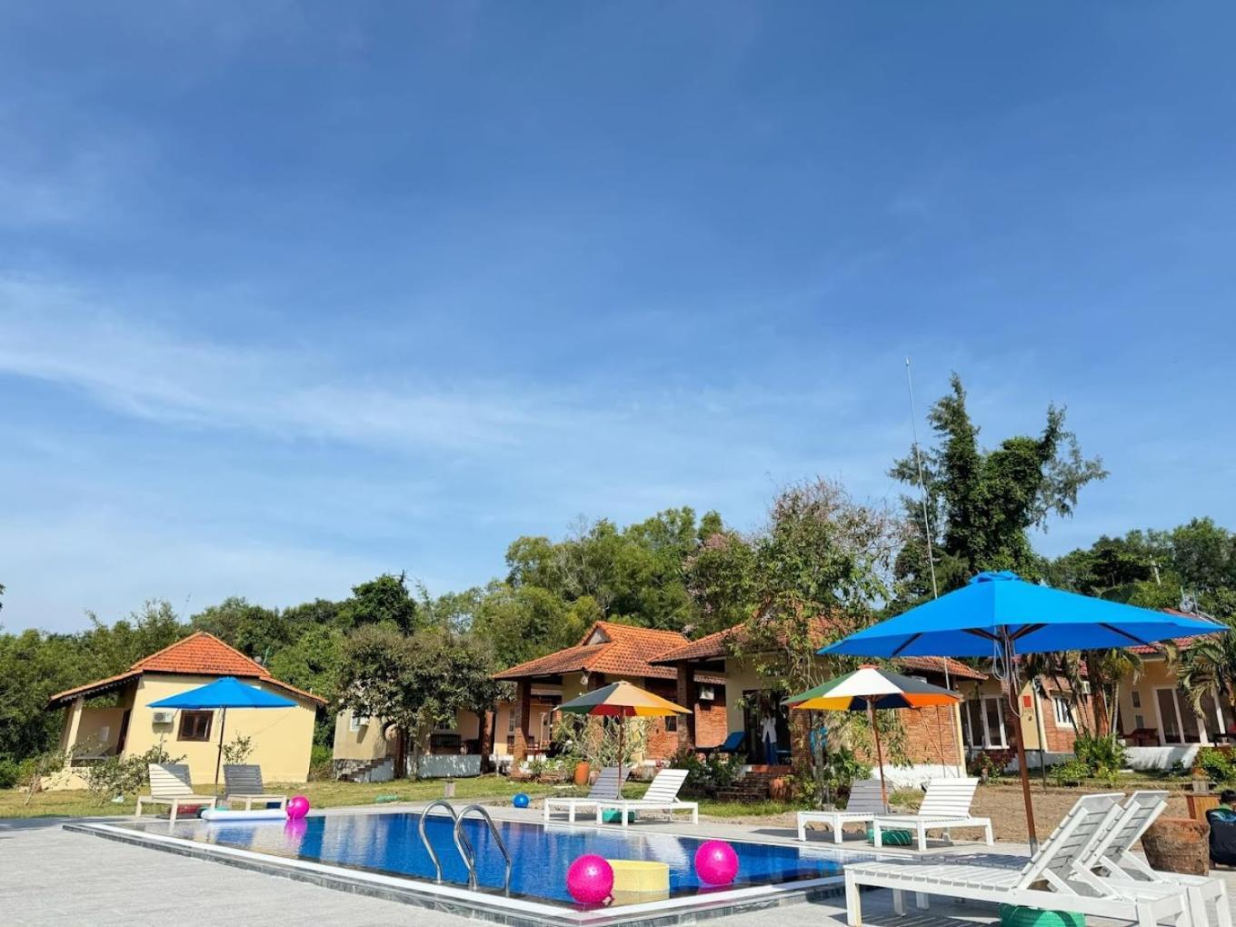 דואונג דונג Vung Bau Resort מראה חיצוני תמונה